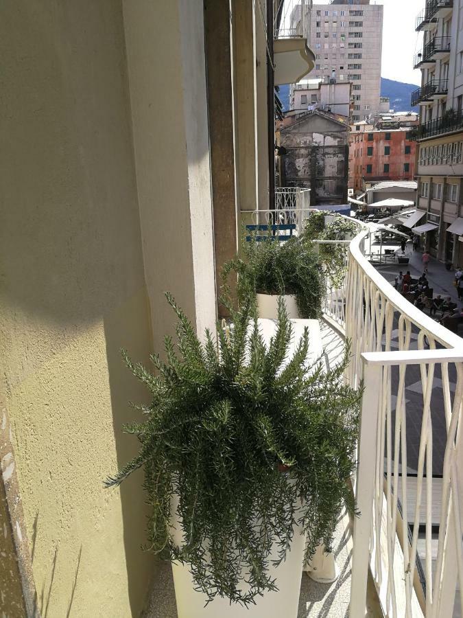 Galleria 38 La Spezia Ngoại thất bức ảnh